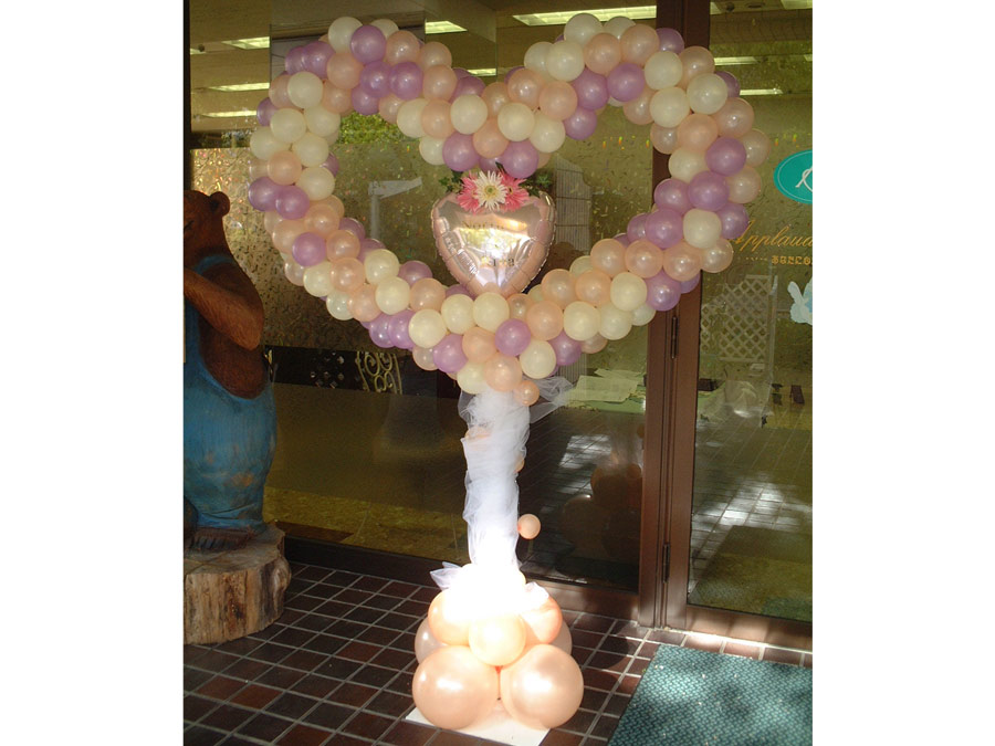 ウェデイングバルーンデコレーション｜現場施工例