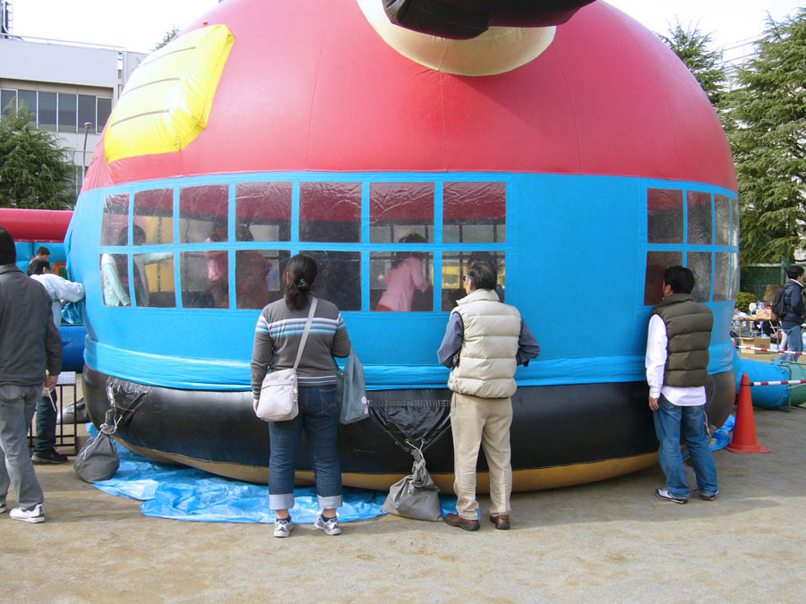 ふわふわ・エアートランポリン｜レンタル｜現場施工例